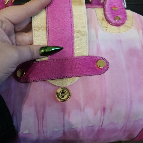 Sold Fabric & Cowhide Tie Dye Pink Satchel Handbag Purse - Picture 4 of 12